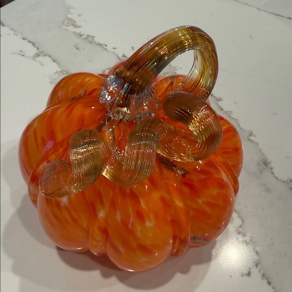 Vibrant Orange Glass Pumpkin Sculpture - Picture 4 of 6